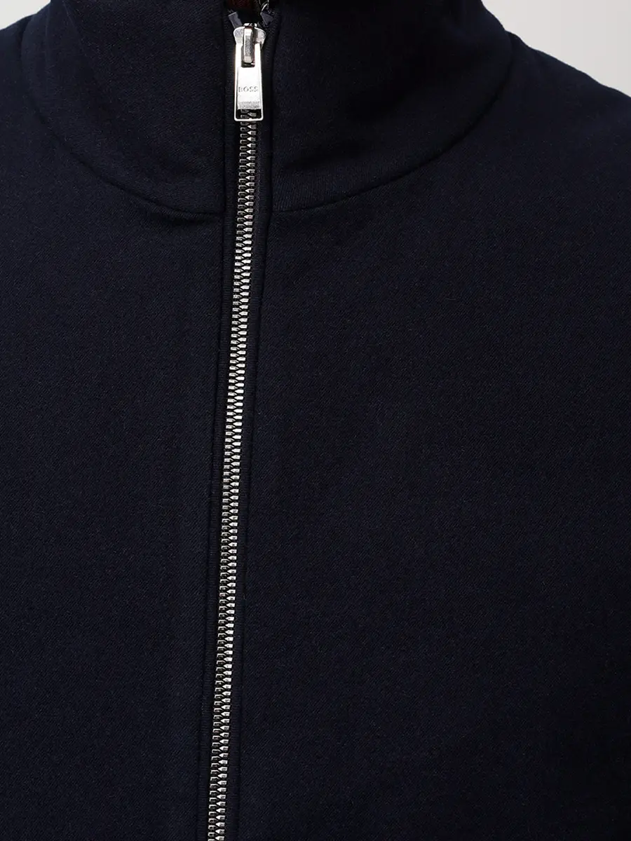 Жилет однотонный