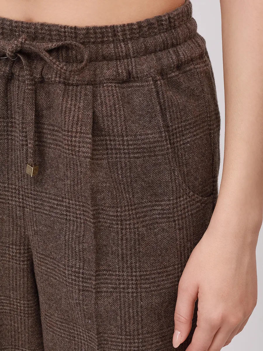 Брюки шерстяные