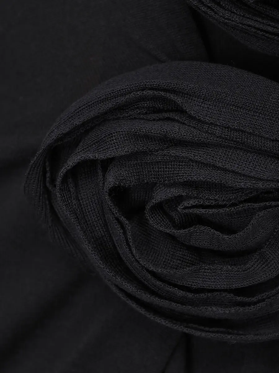 Пуловер шерстяной