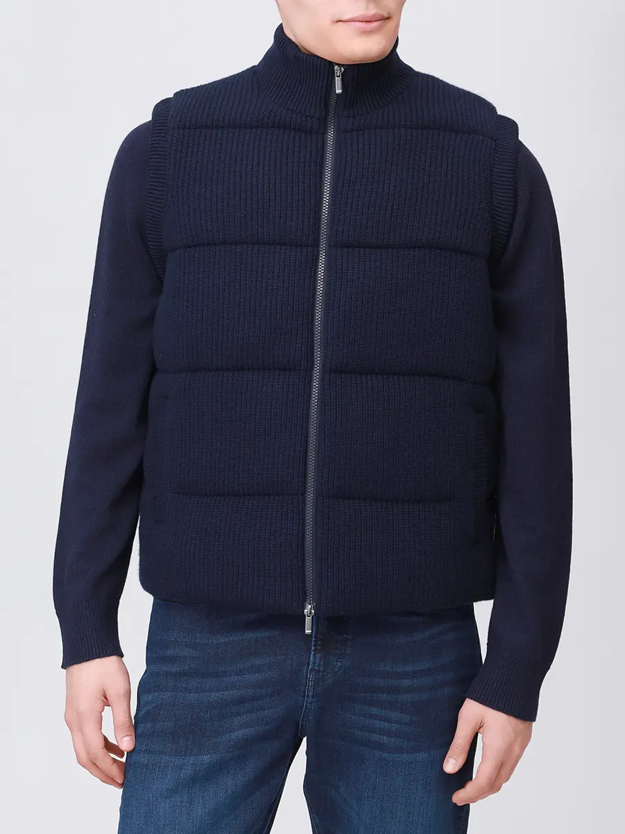 Жилет шерстяной