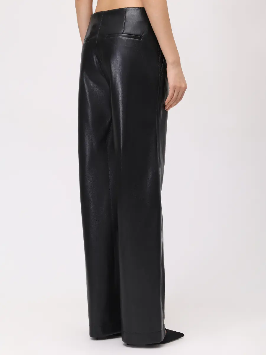 Брюки из экокожи