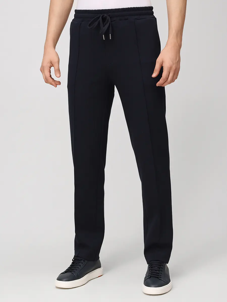 Костюм с шёлком Ватаным