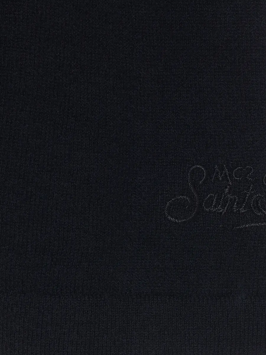 Джемпер шерстяной