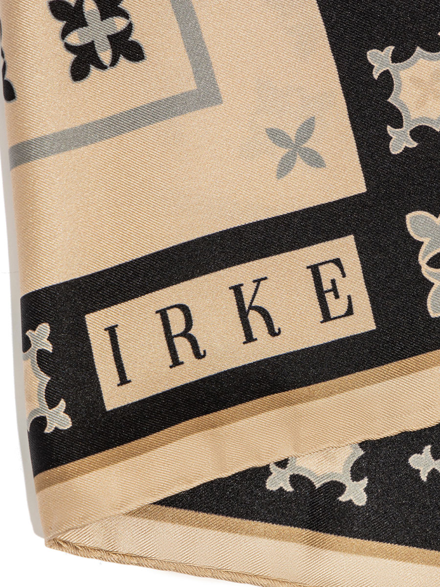 Палантин шелковый