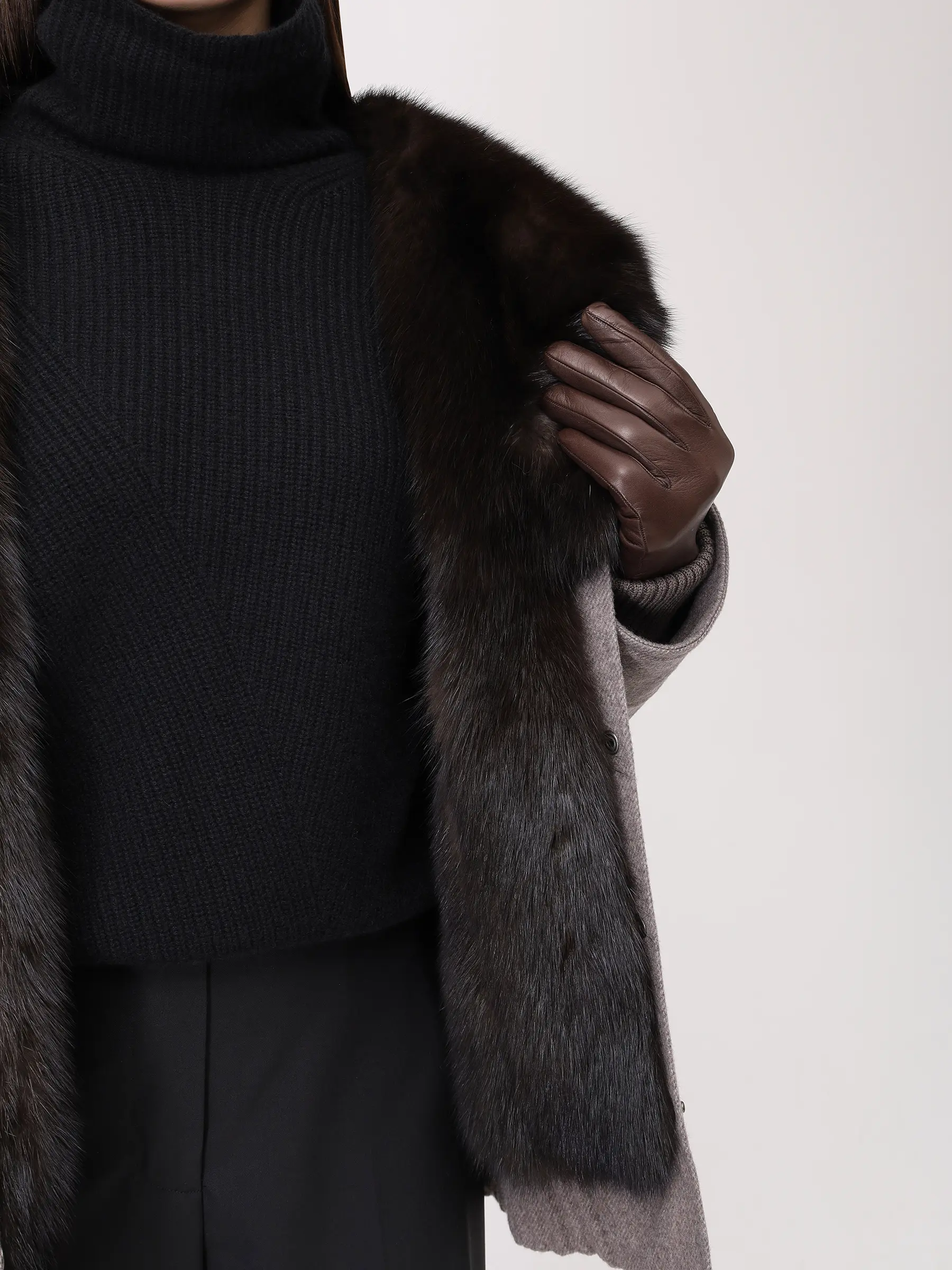 Бомбер кашемировый с мехом соболя