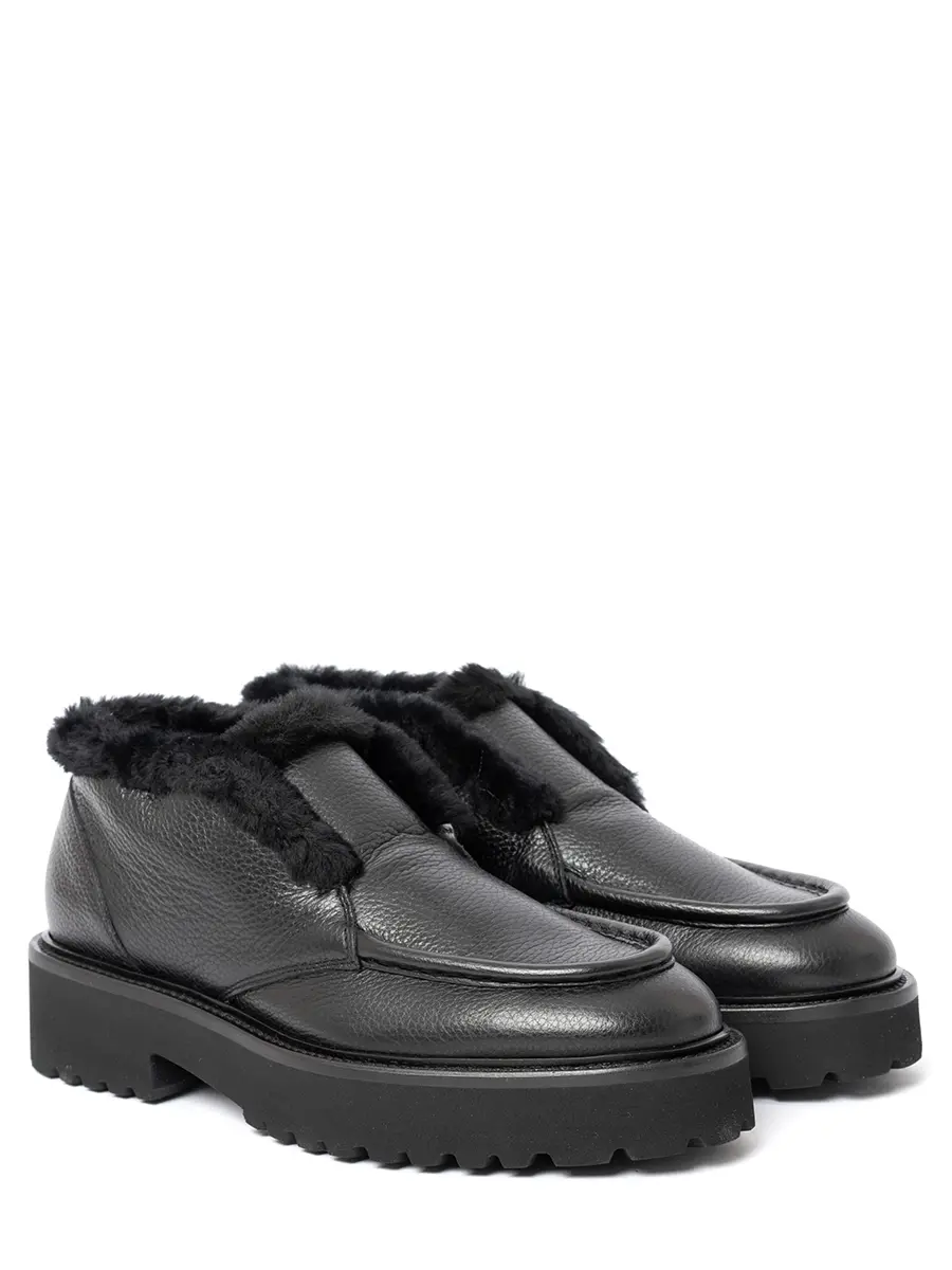 Лоферы кожаные на меху