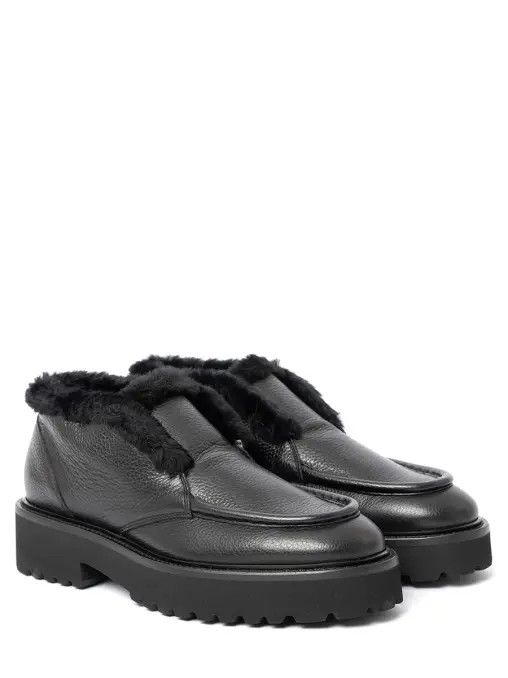 Лоферы кожаные на меху DOUCAL`S