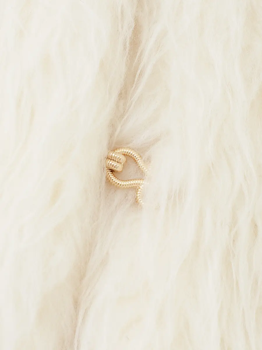 Шуба из натуральной шерсти