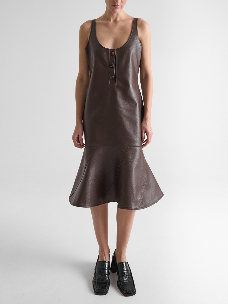 Платье из экокожи