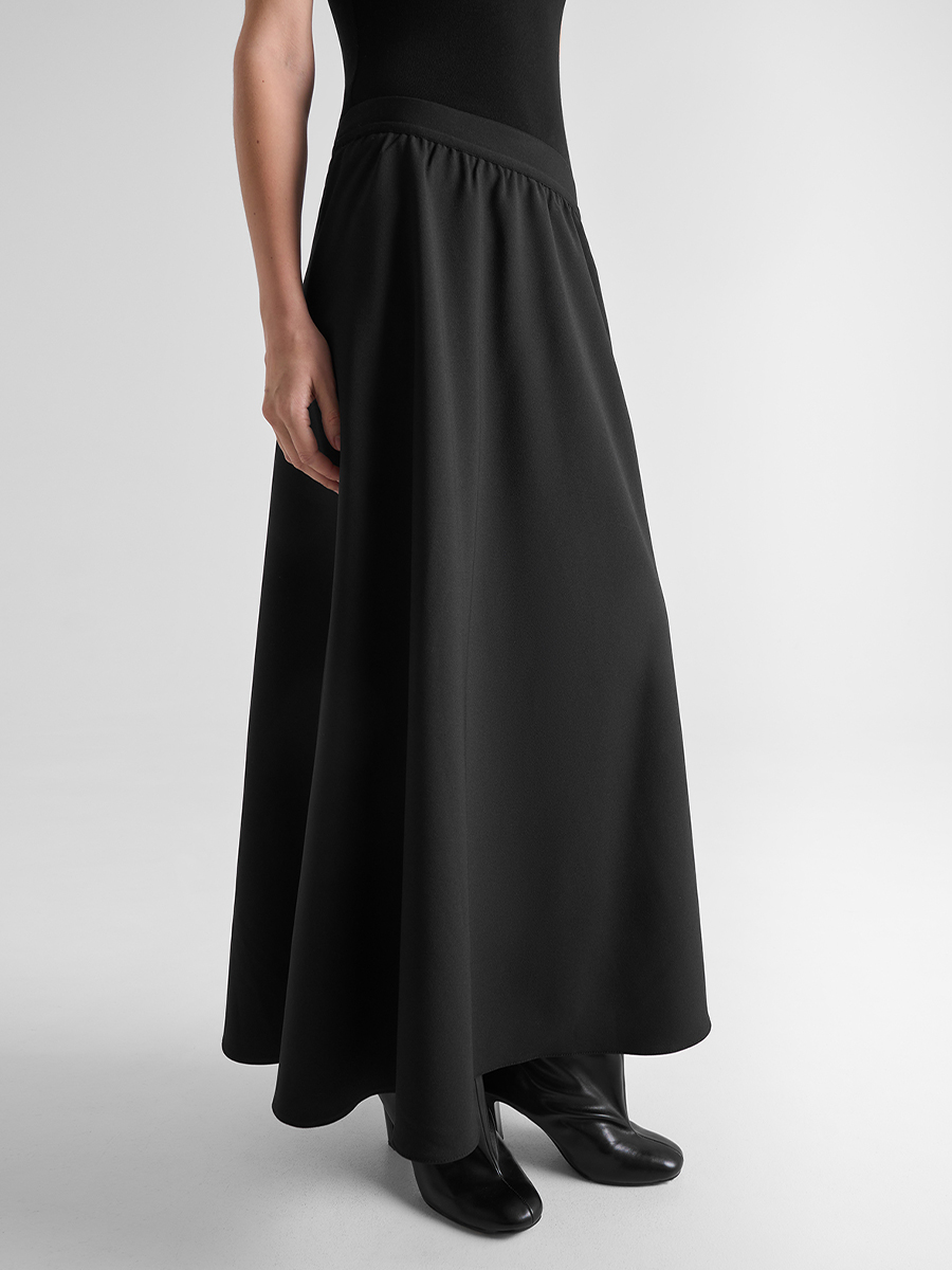 Юбка однотонная