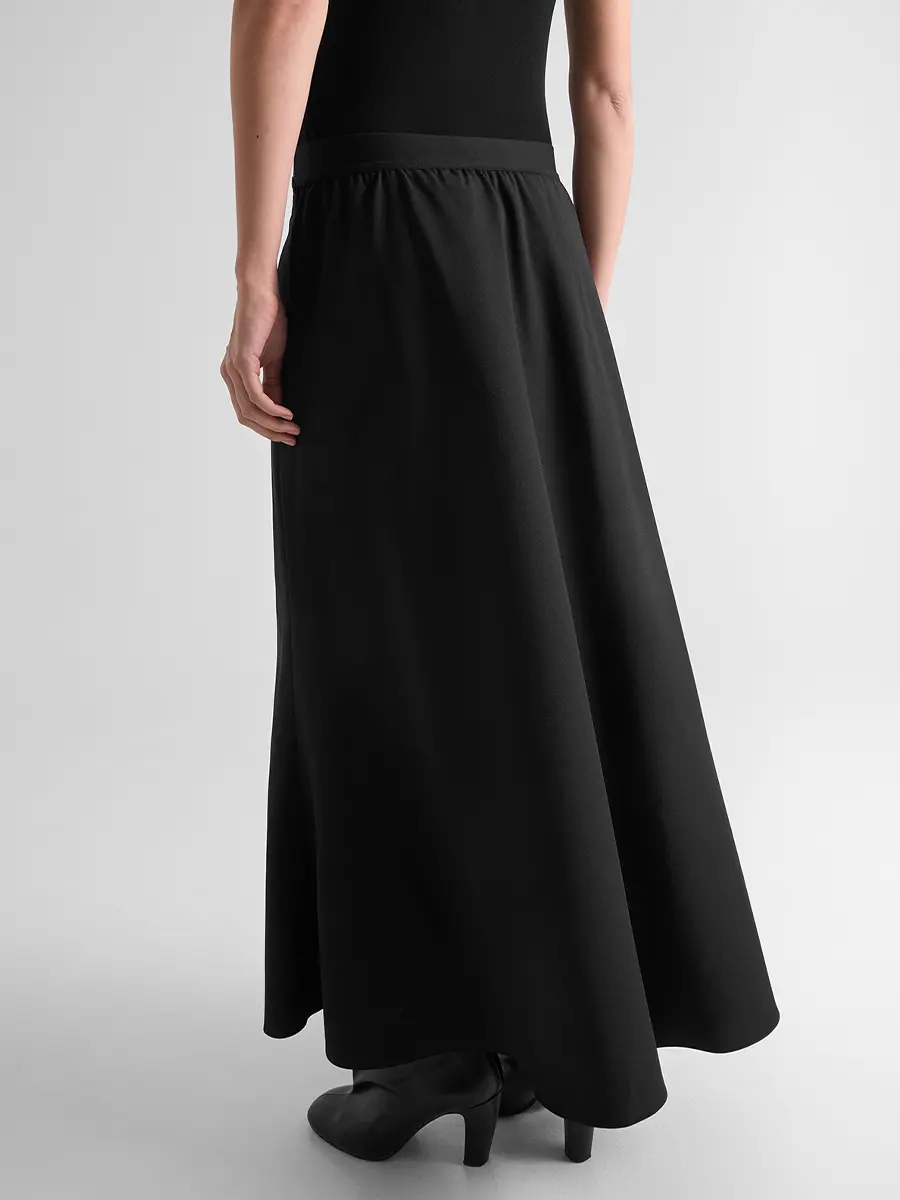 Юбка однотонная