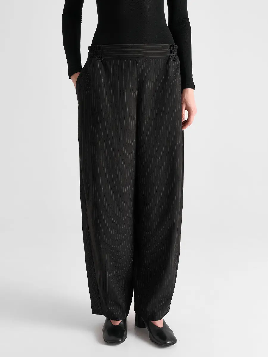 Брюки-бананы в полоску