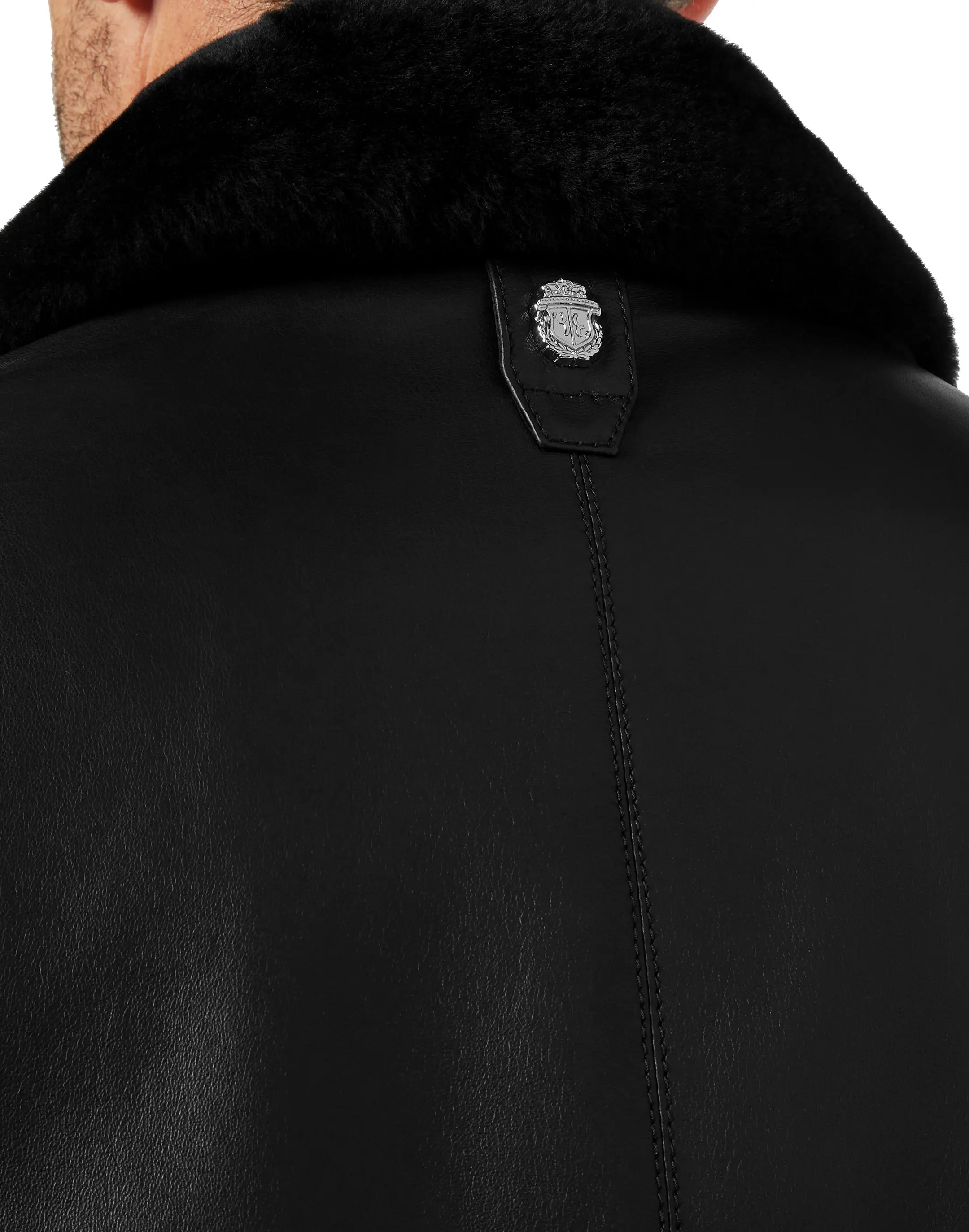 Куртка кожаная