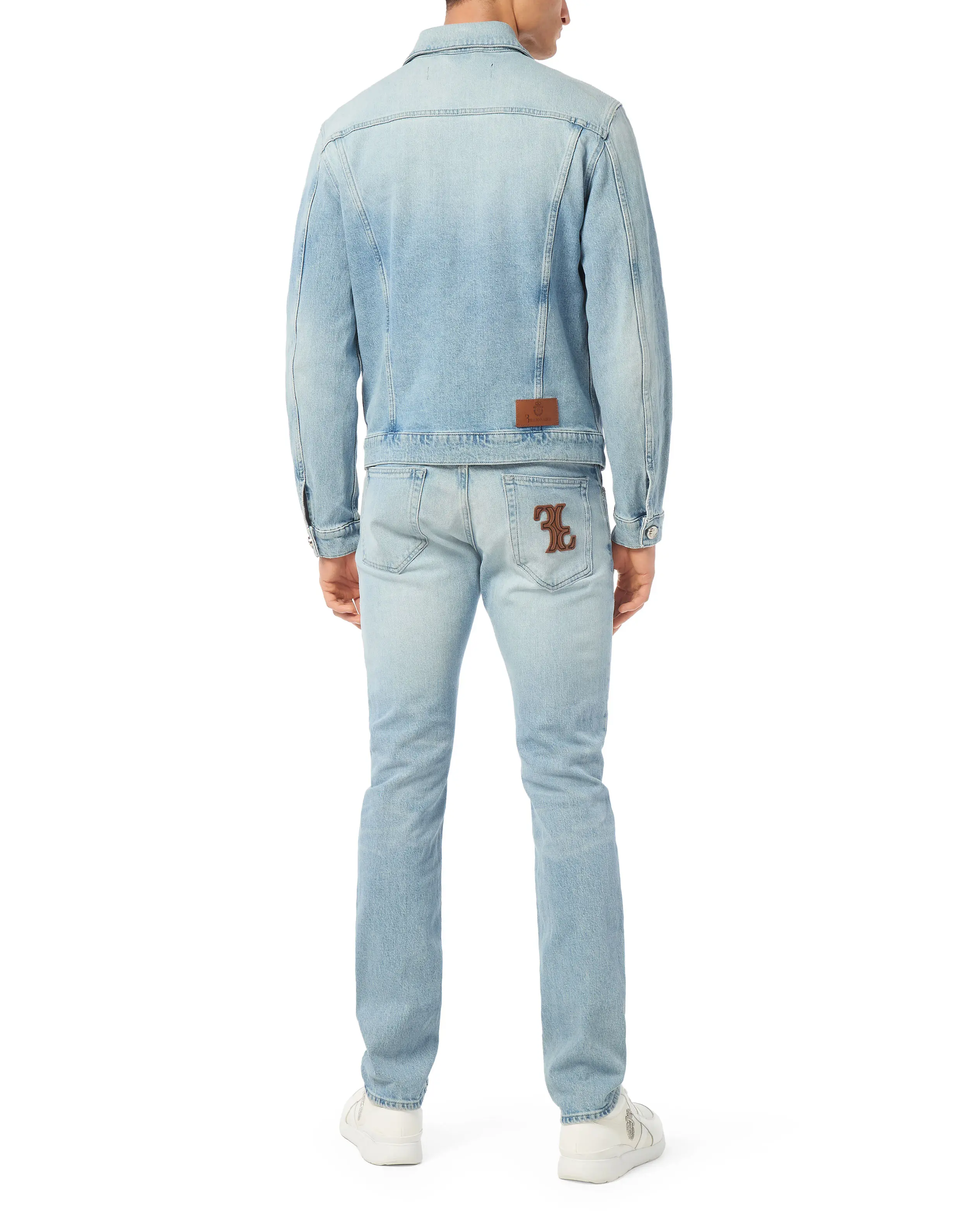 Куртка джинсовая