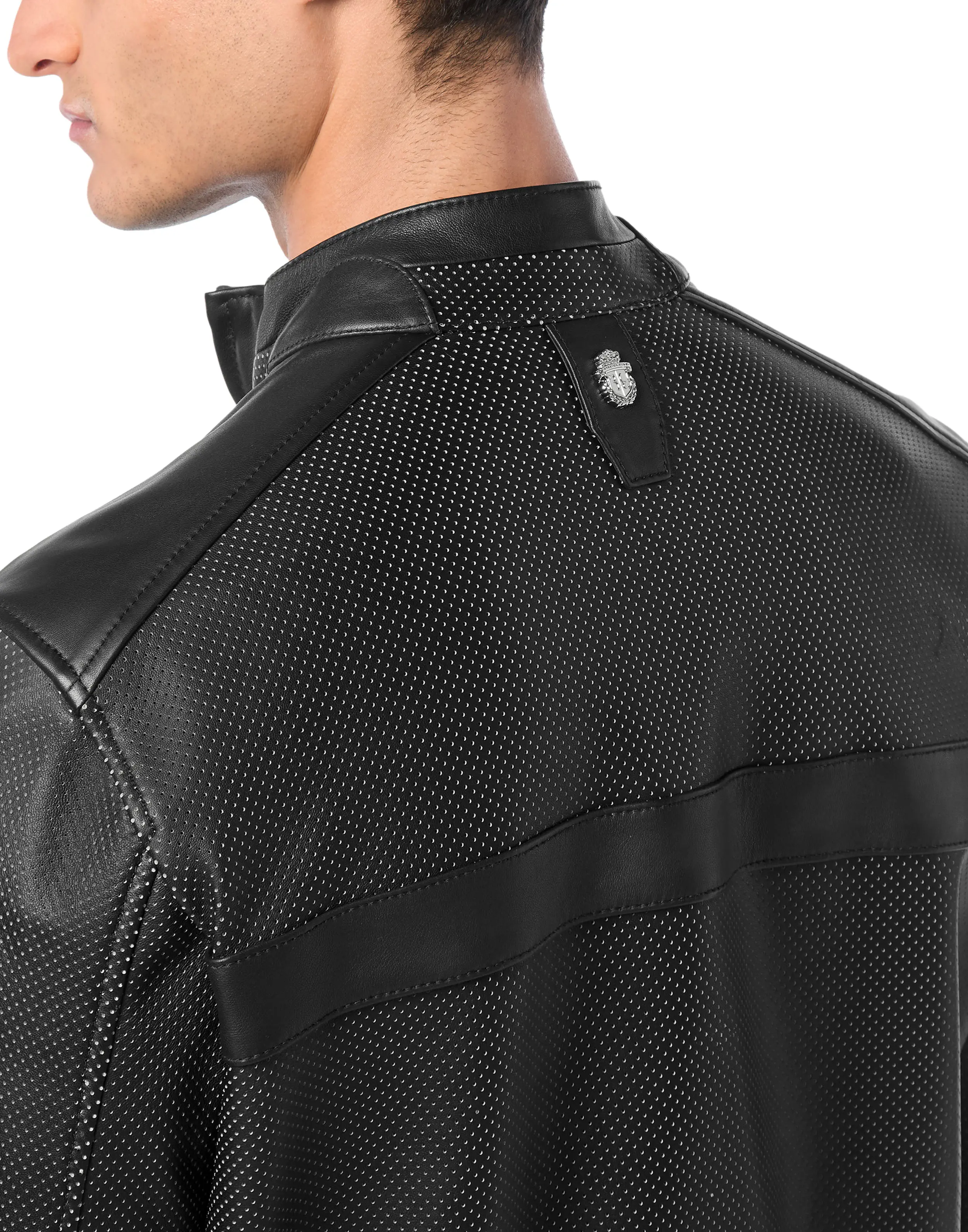 Куртка кожаная