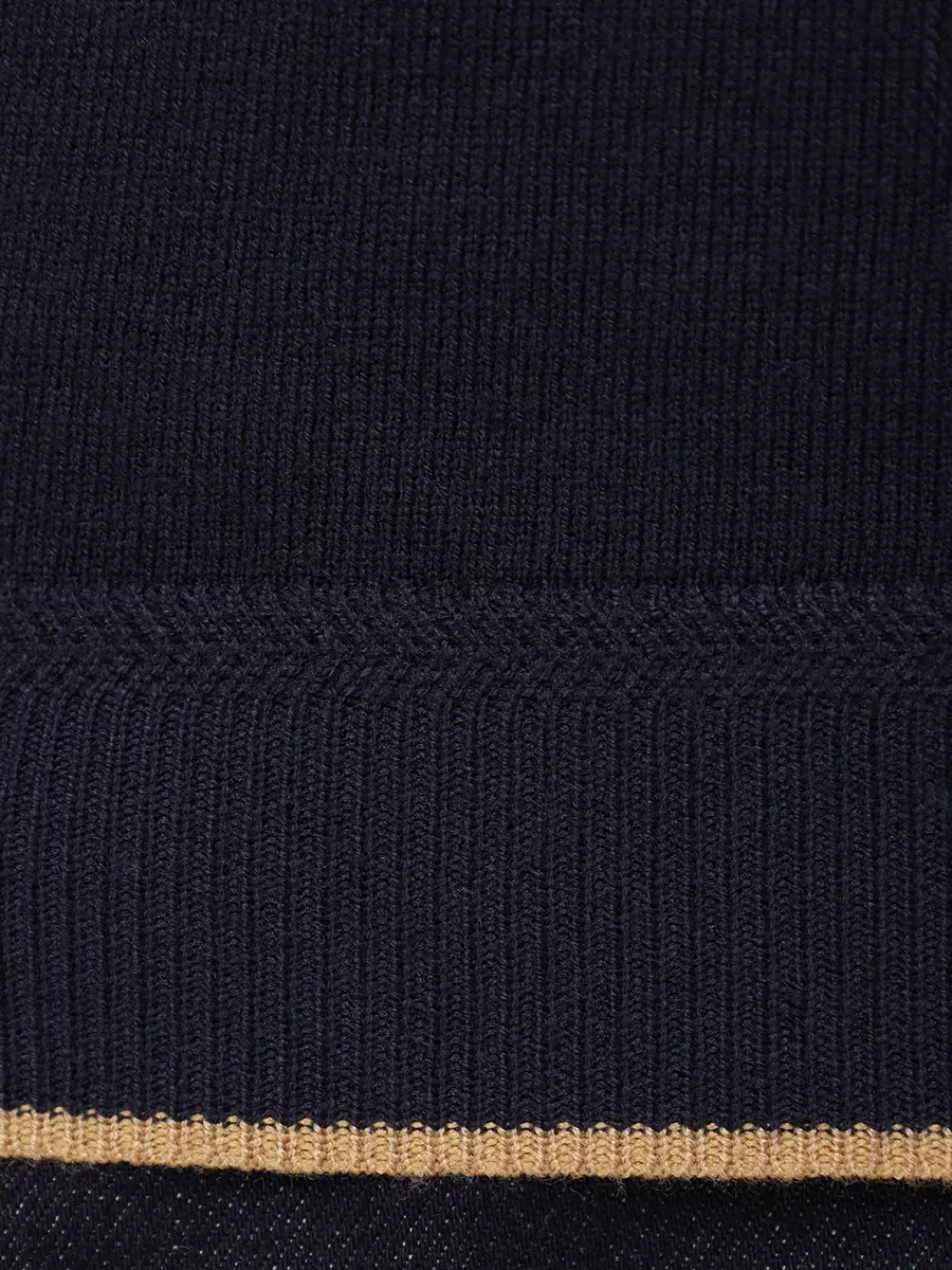 Джемпер из вискозы