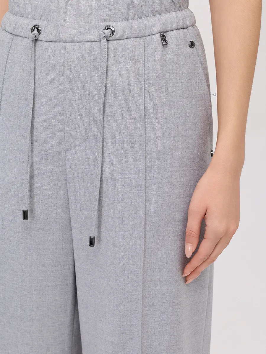 Костюм шерстяной