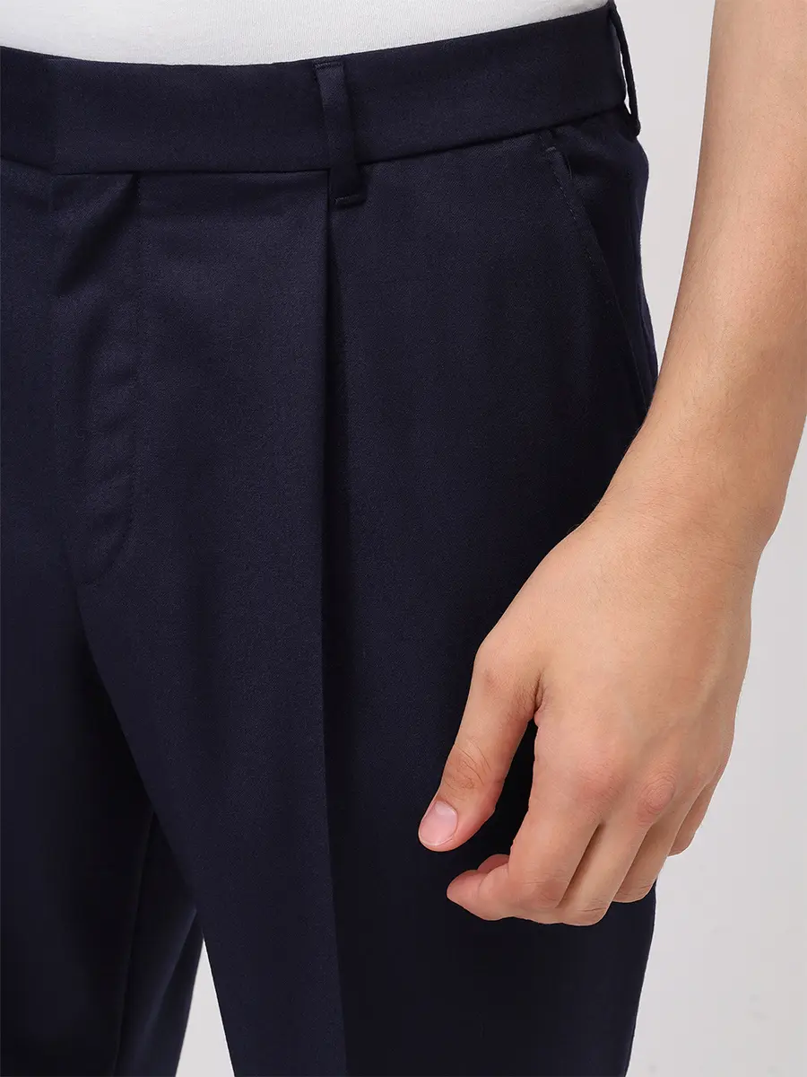 Костюм шерстяной