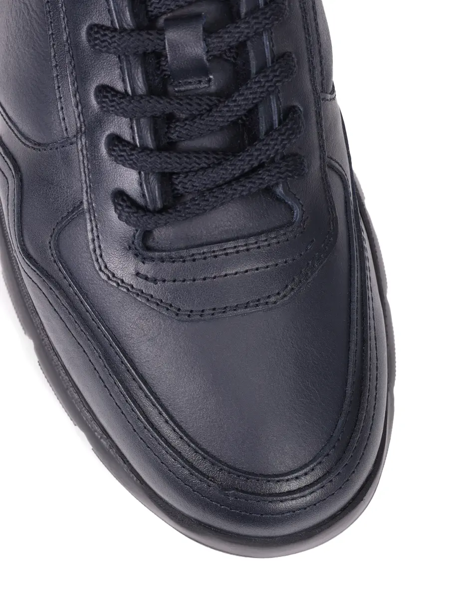 Кроссовки кожаные на меху