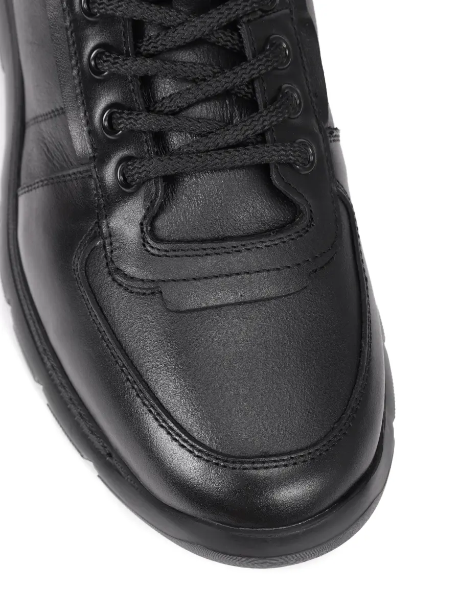 Кроссовки кожаные на меху