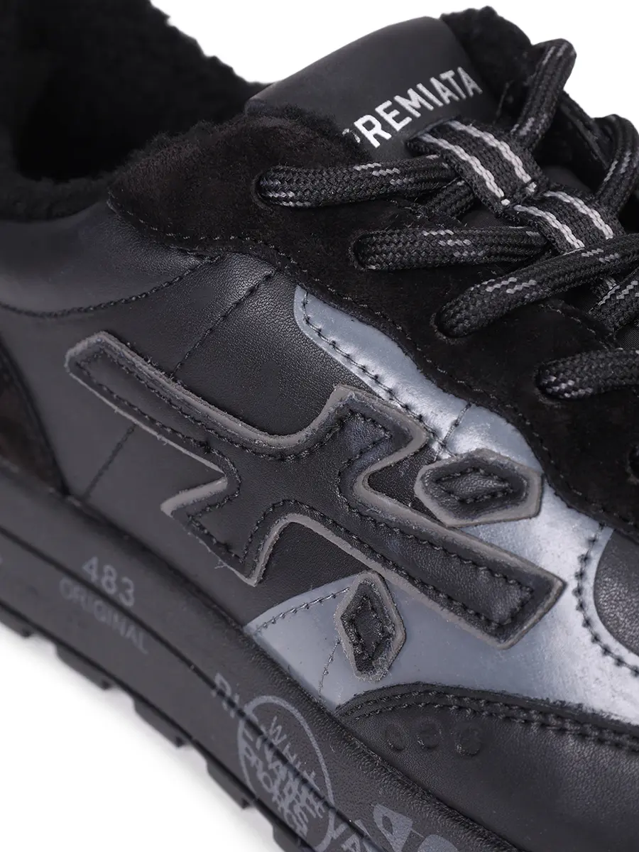 Кроссовки кимбинированные на меху