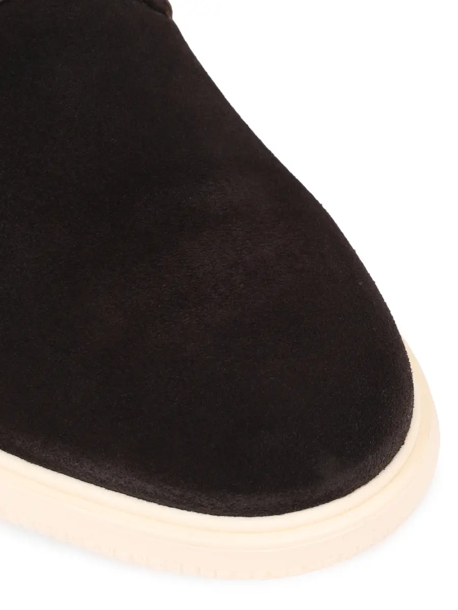 Ботинки замшевые