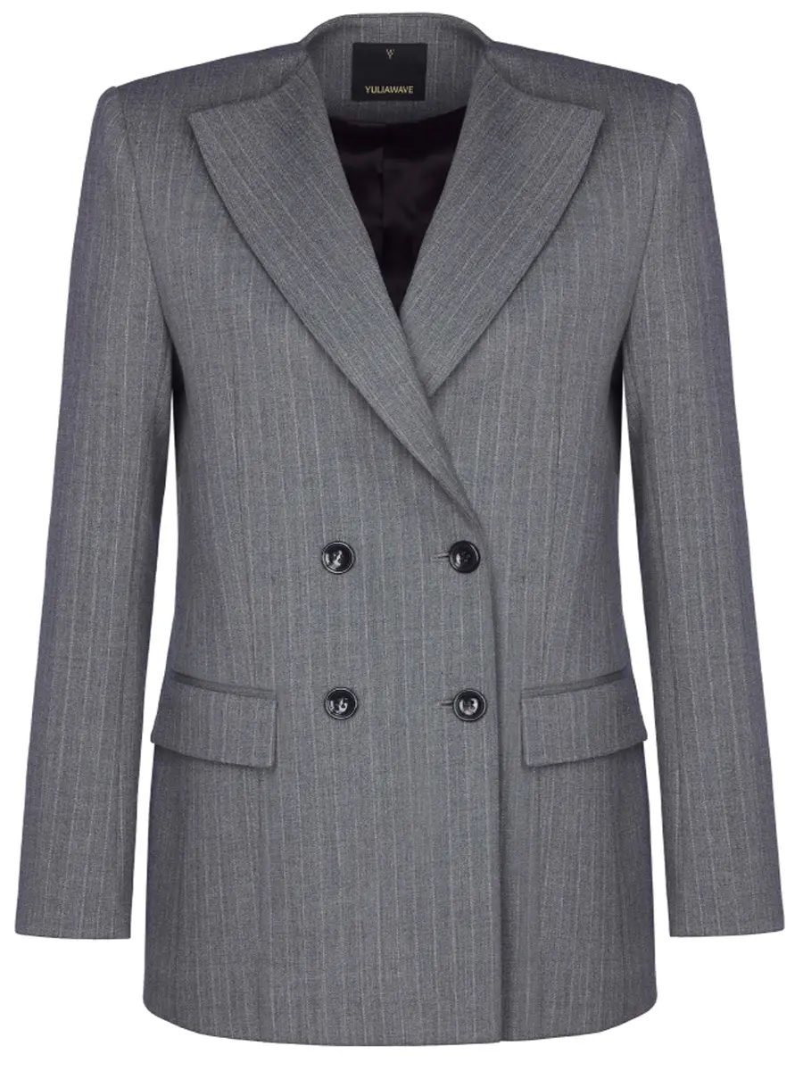 Пиджак в полоску