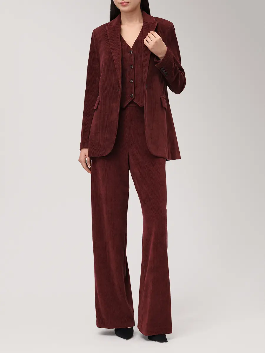 Костюм вельветовый