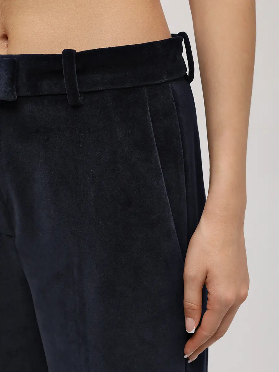 Костюм бархатный