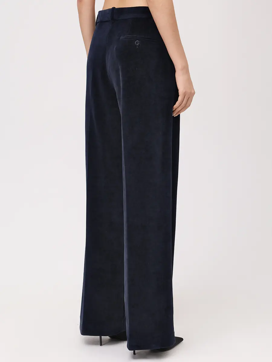 Костюм бархатный