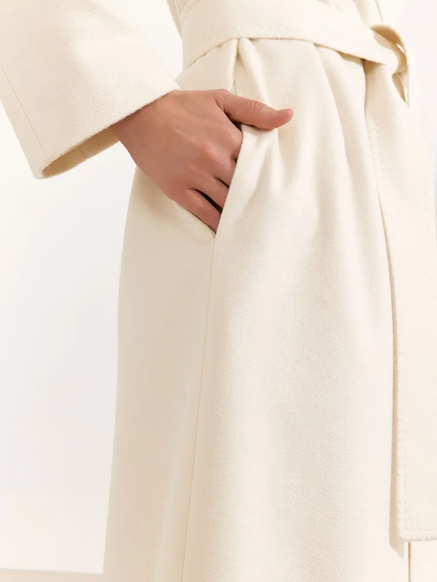 Пальто шерстяное