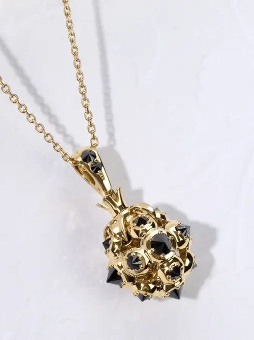 Подвеска «Ежевика» с бриллиантами ROMAN NIKONOV