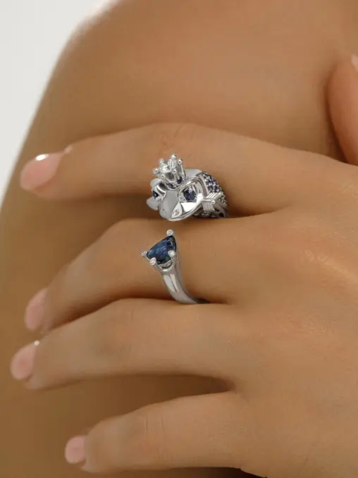 Кольцо «Царевна-лягушка» с бриллиантами и сапфирами ROMAN NIKONOV