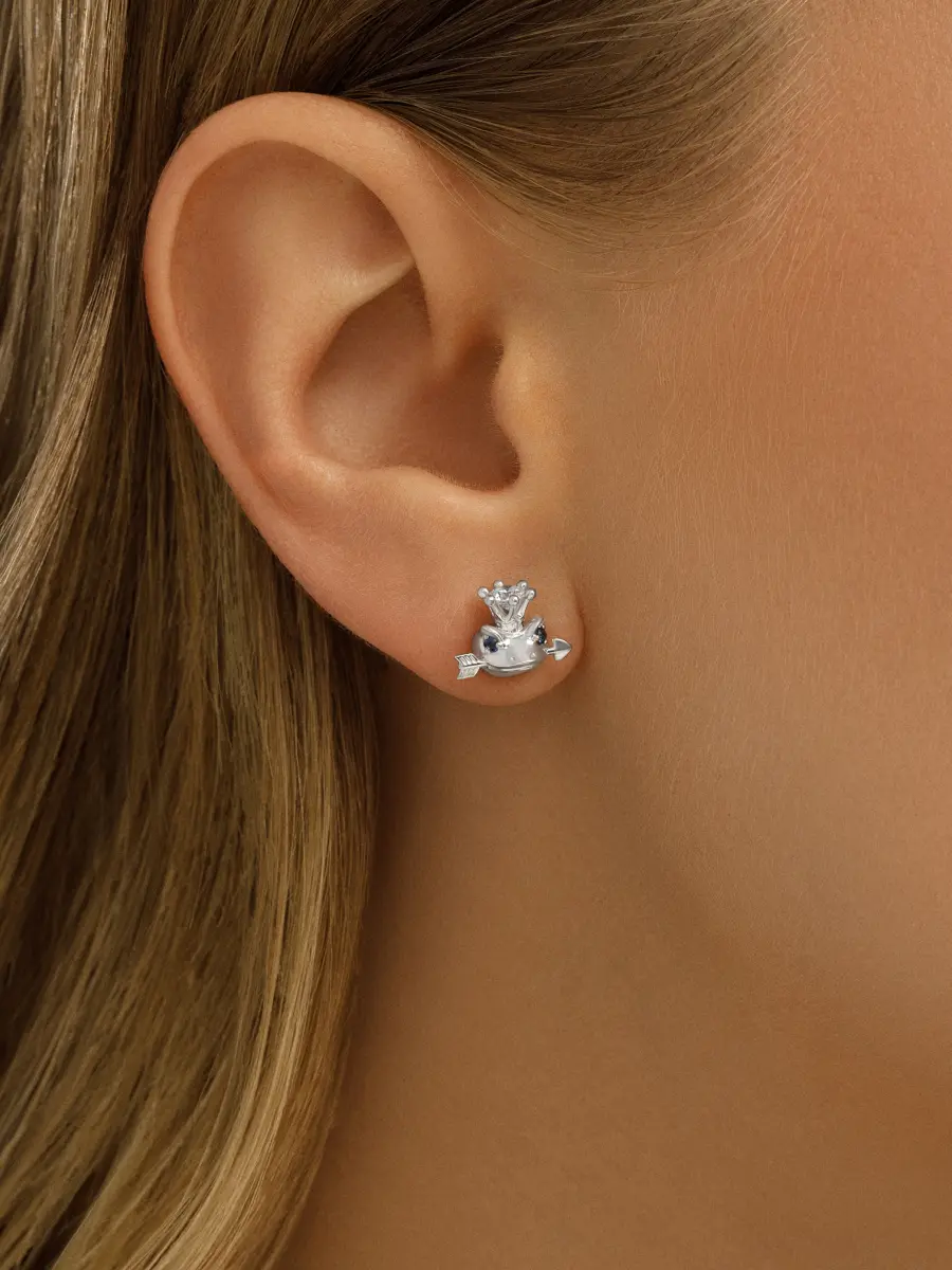 Пусеты «Царевна-лягушка» с бриллиантами и сапфирами