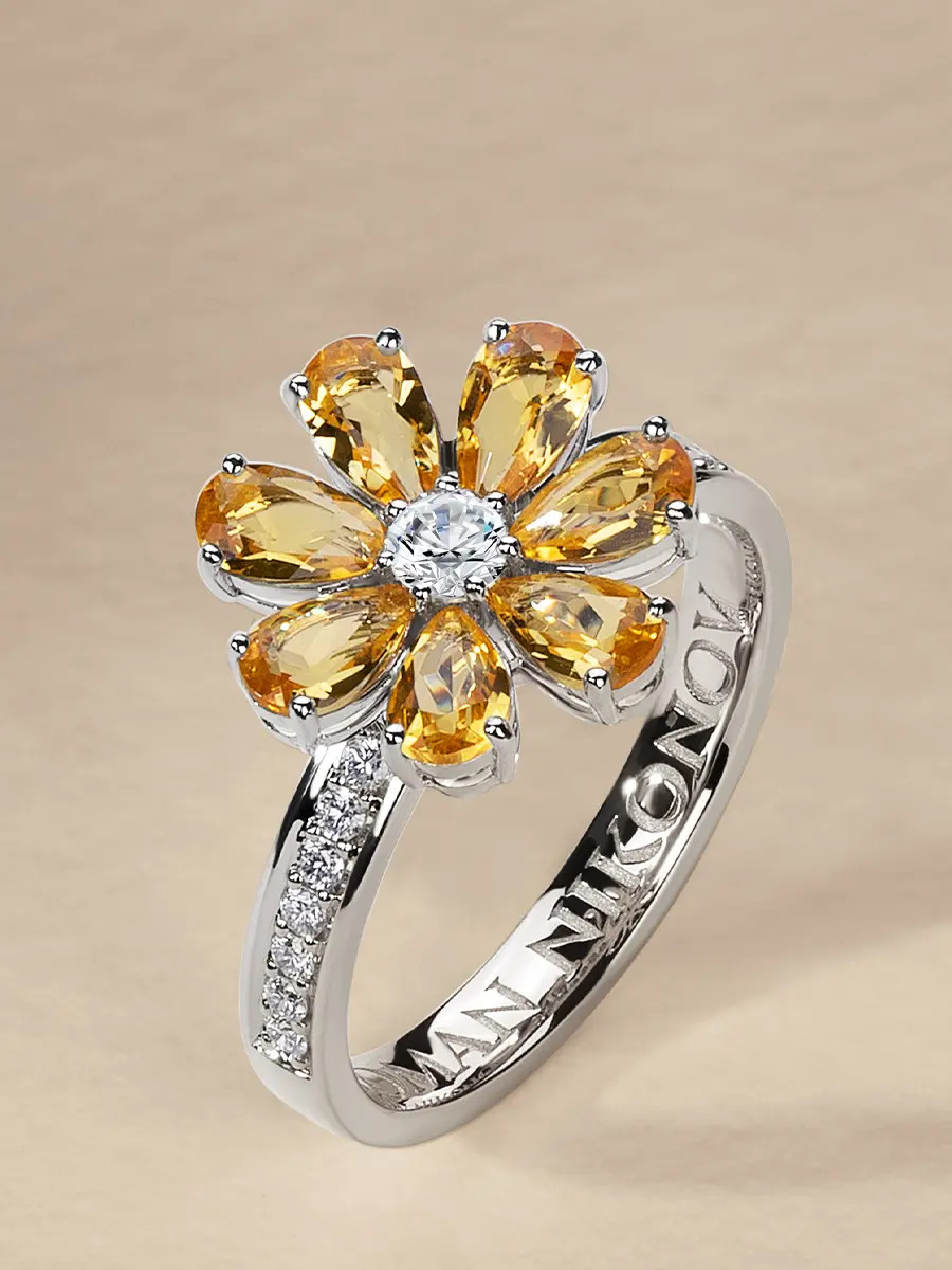 Кольцо «Цветик» с бриллиантами и цитринами