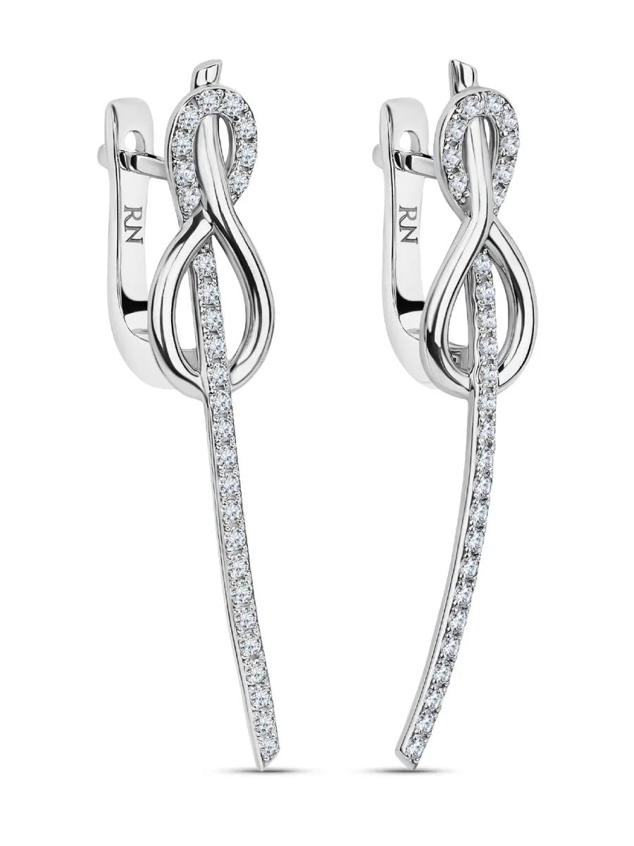 Серьги «Узел любви» с бриллиантами