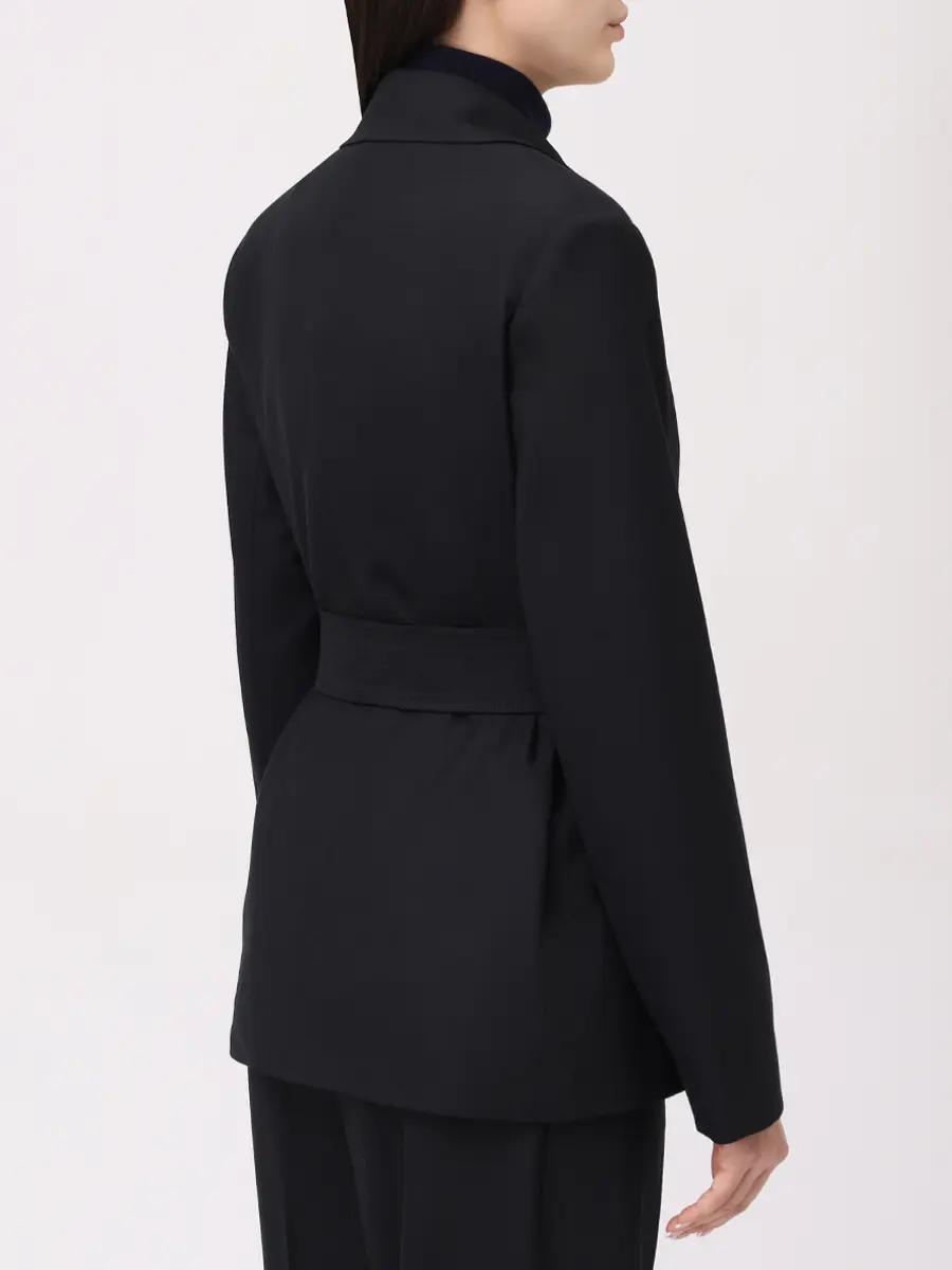 Костюм однотонный