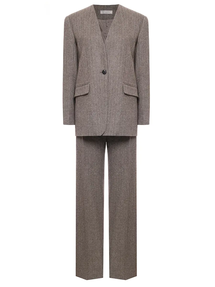 Костюм шерстяной