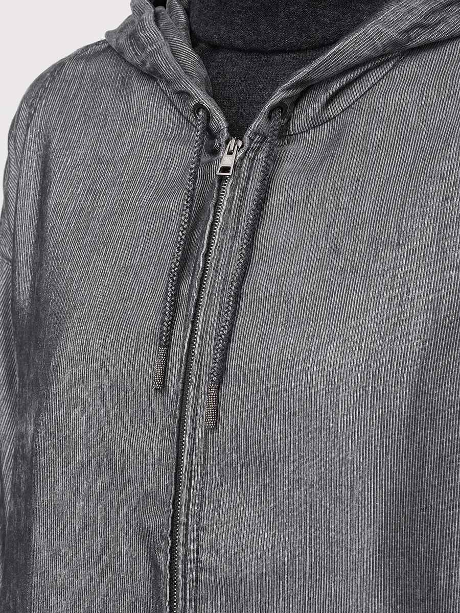 Костюм из вискозы