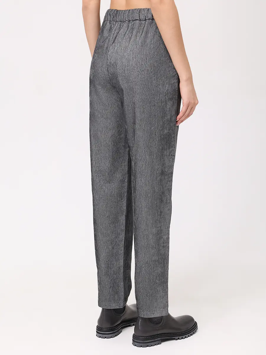 Костюм из вискозы