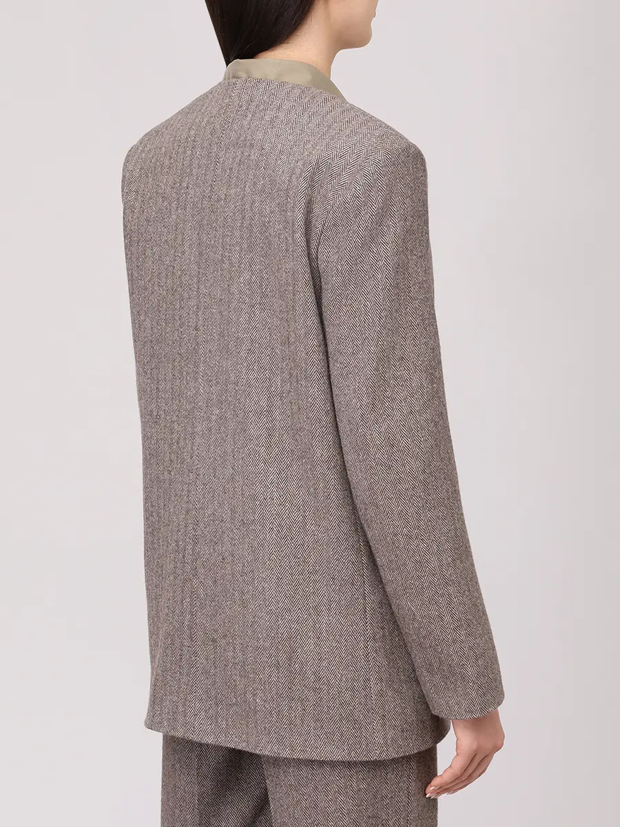 Костюм шерстяной