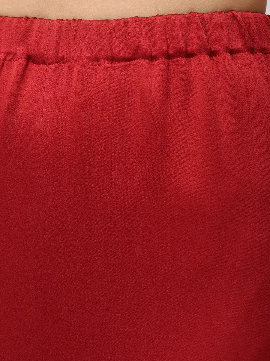 Костюм однотонный