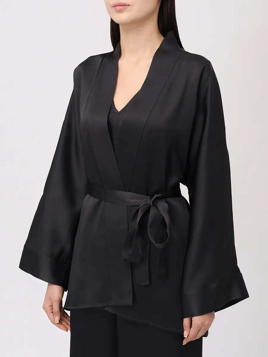 Костюм однотонный