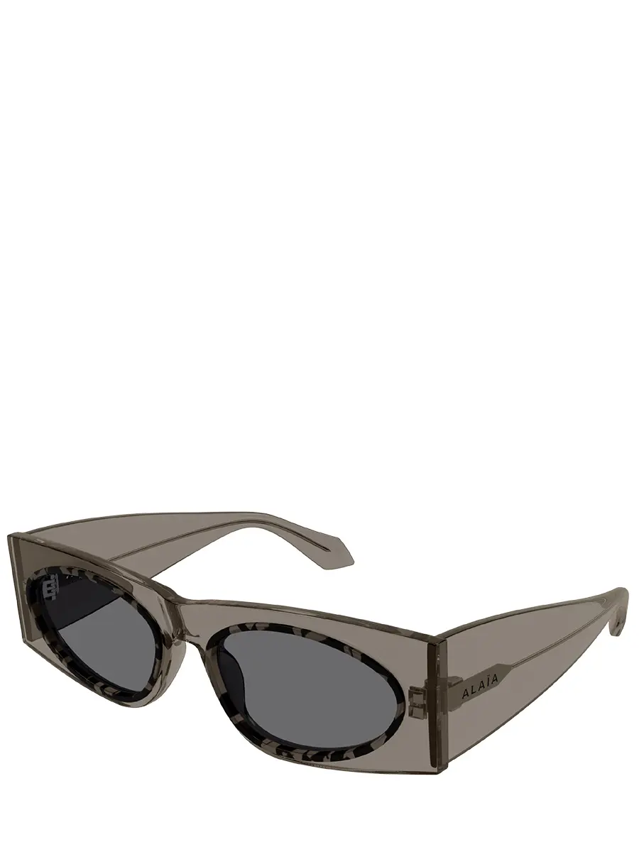 Очки солнцезащитные