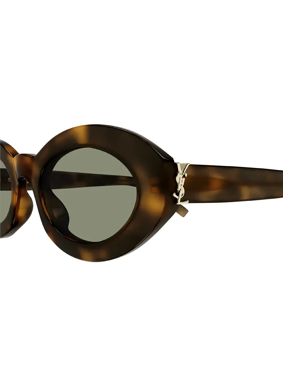 Очки солнцезащитные