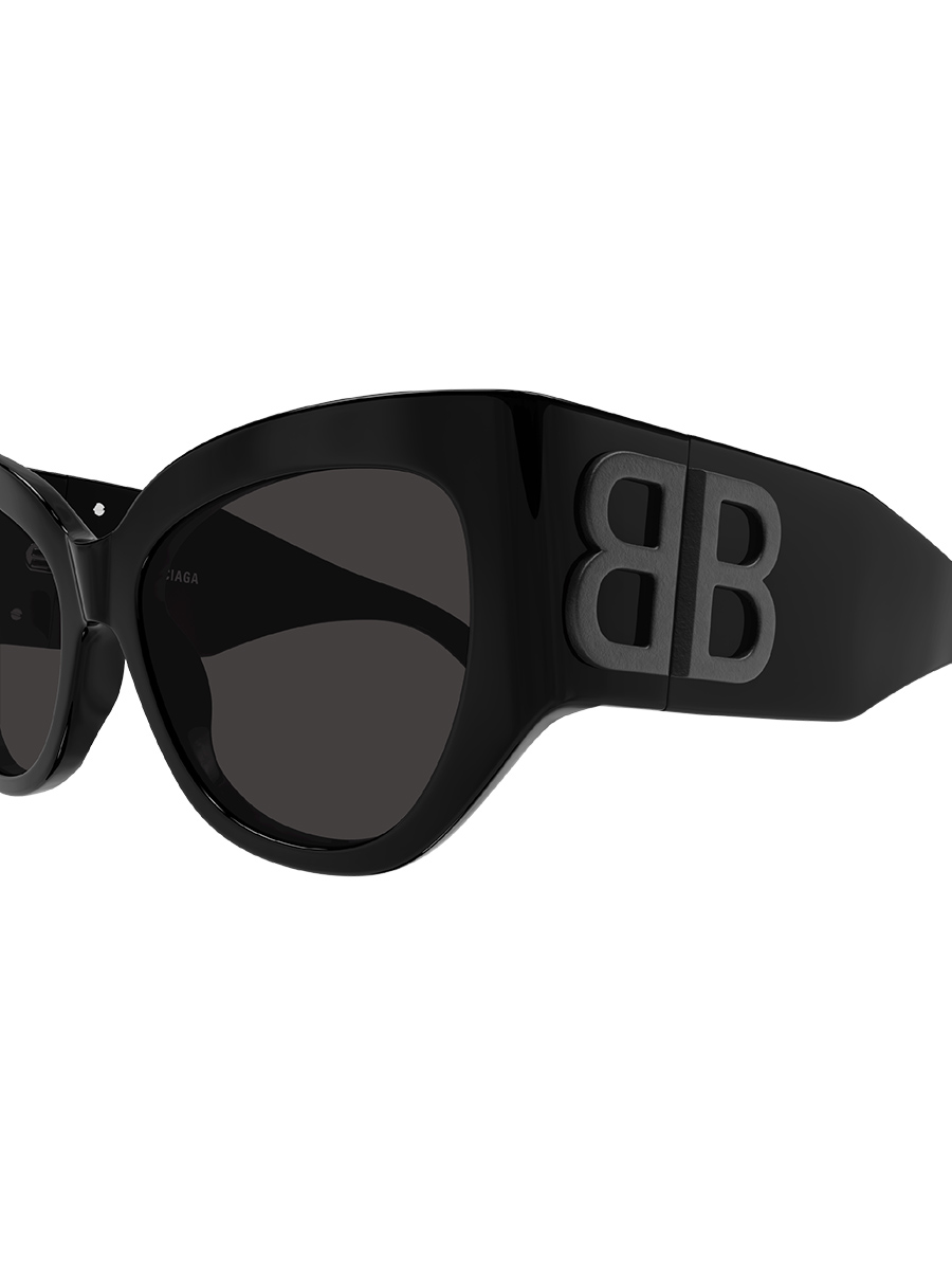 Очки солнцезащитные