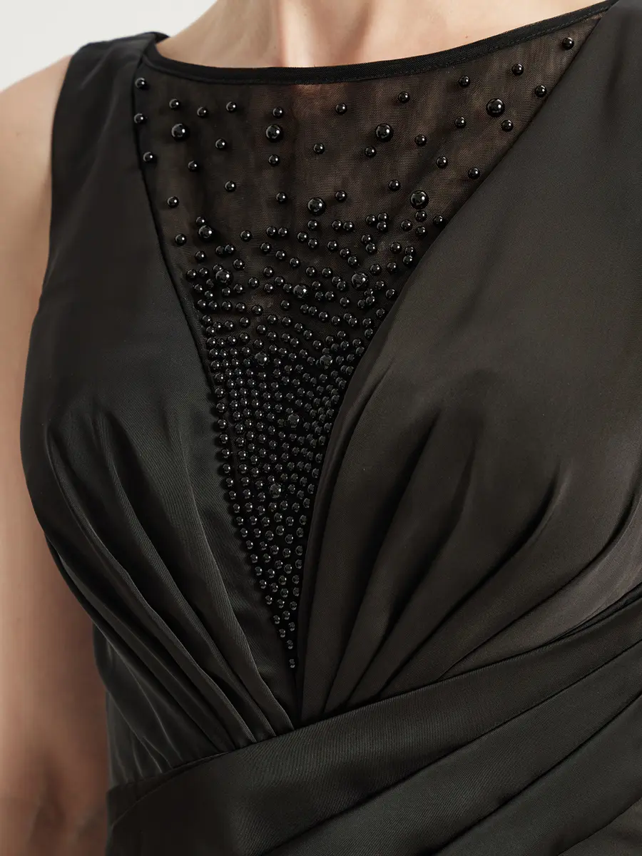 Платье однотонное