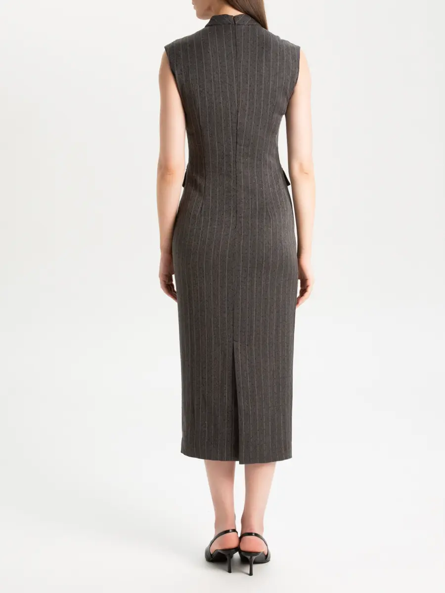 Платье в полоску