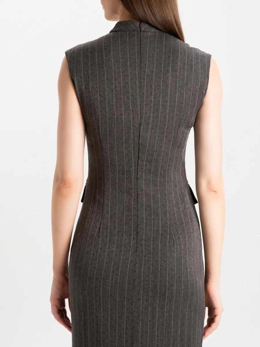 Платье в полоску