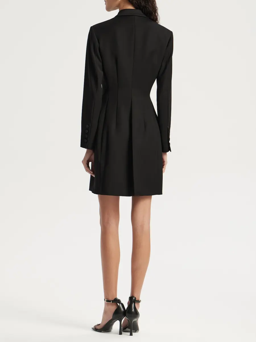 Платье однотонное